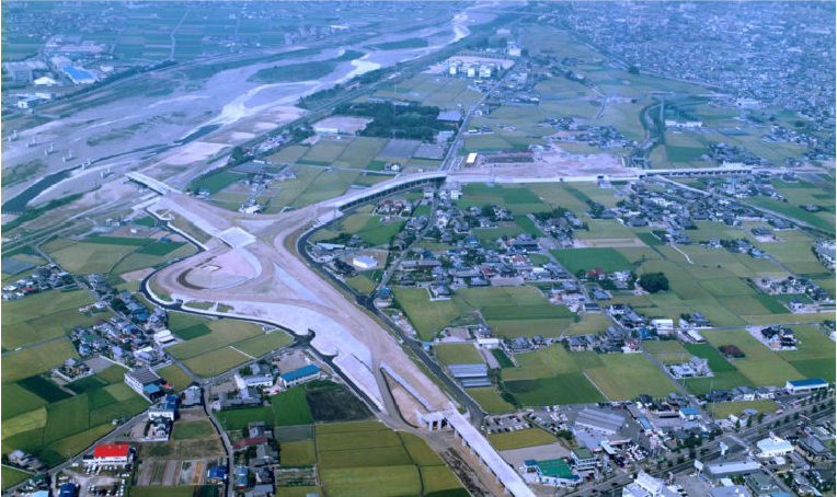 画像：松山自動車道　松山インターチェンジ工事